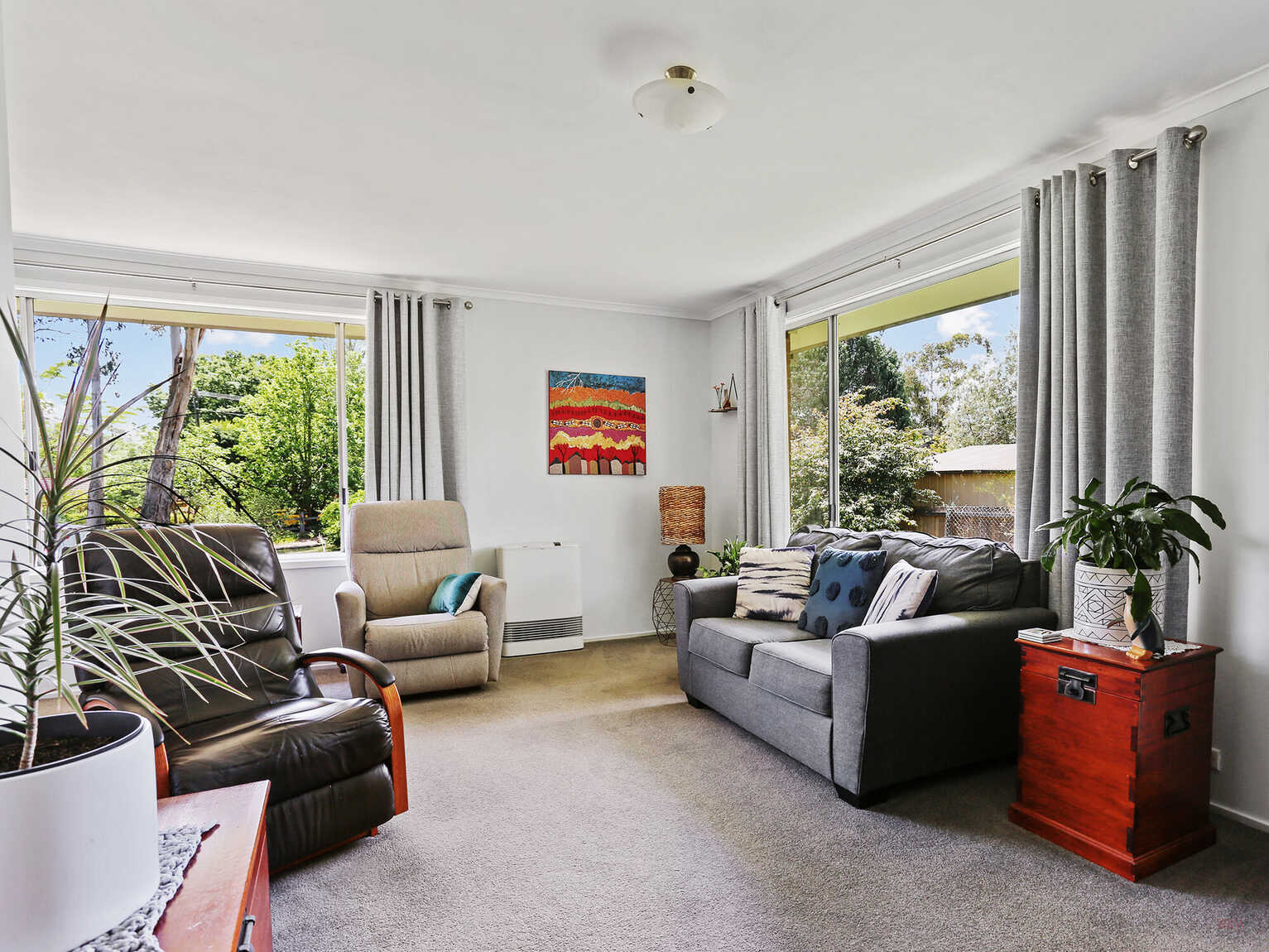 2 Bindar Crescent Bundanoon