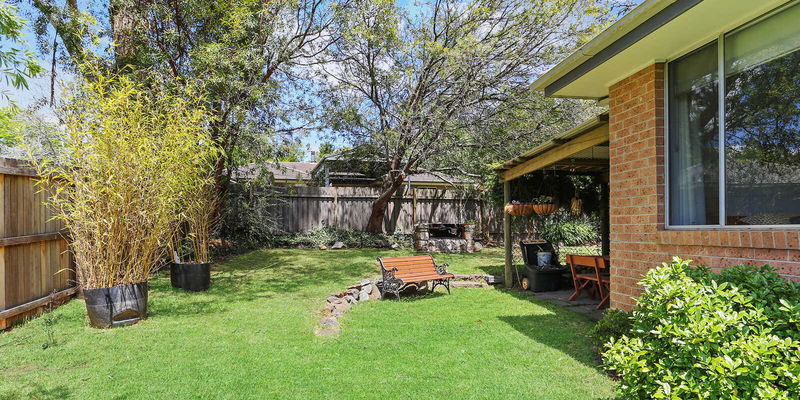 2 Bindar Crescent Bundanoon