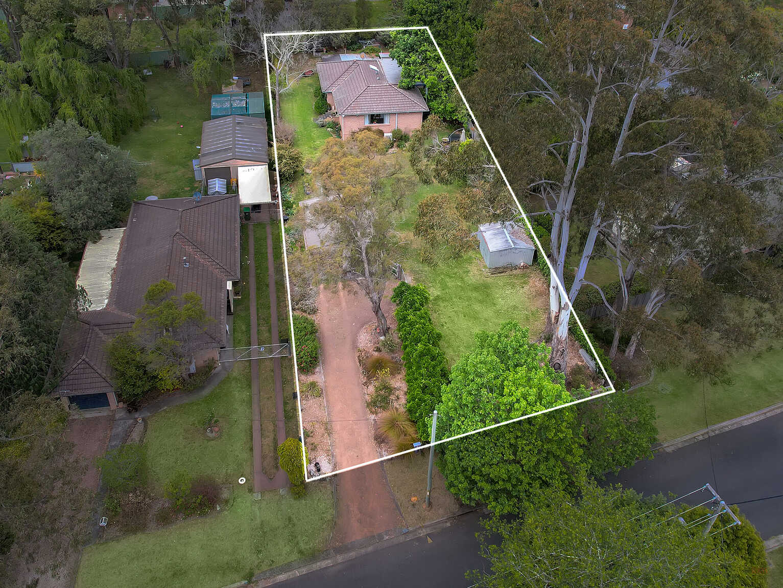 2 Bindar Crescent Bundanoon