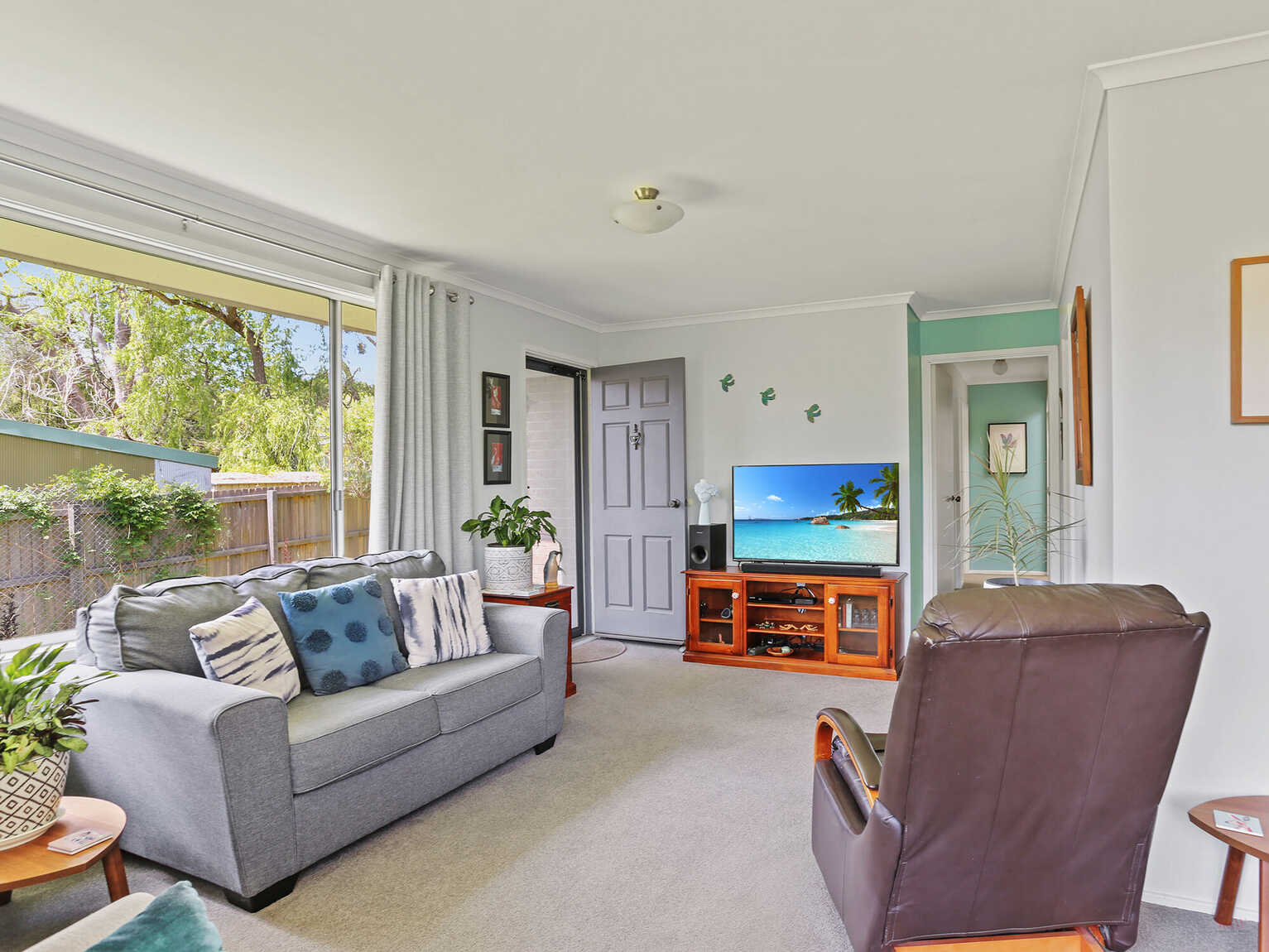 2 Bindar Crescent Bundanoon