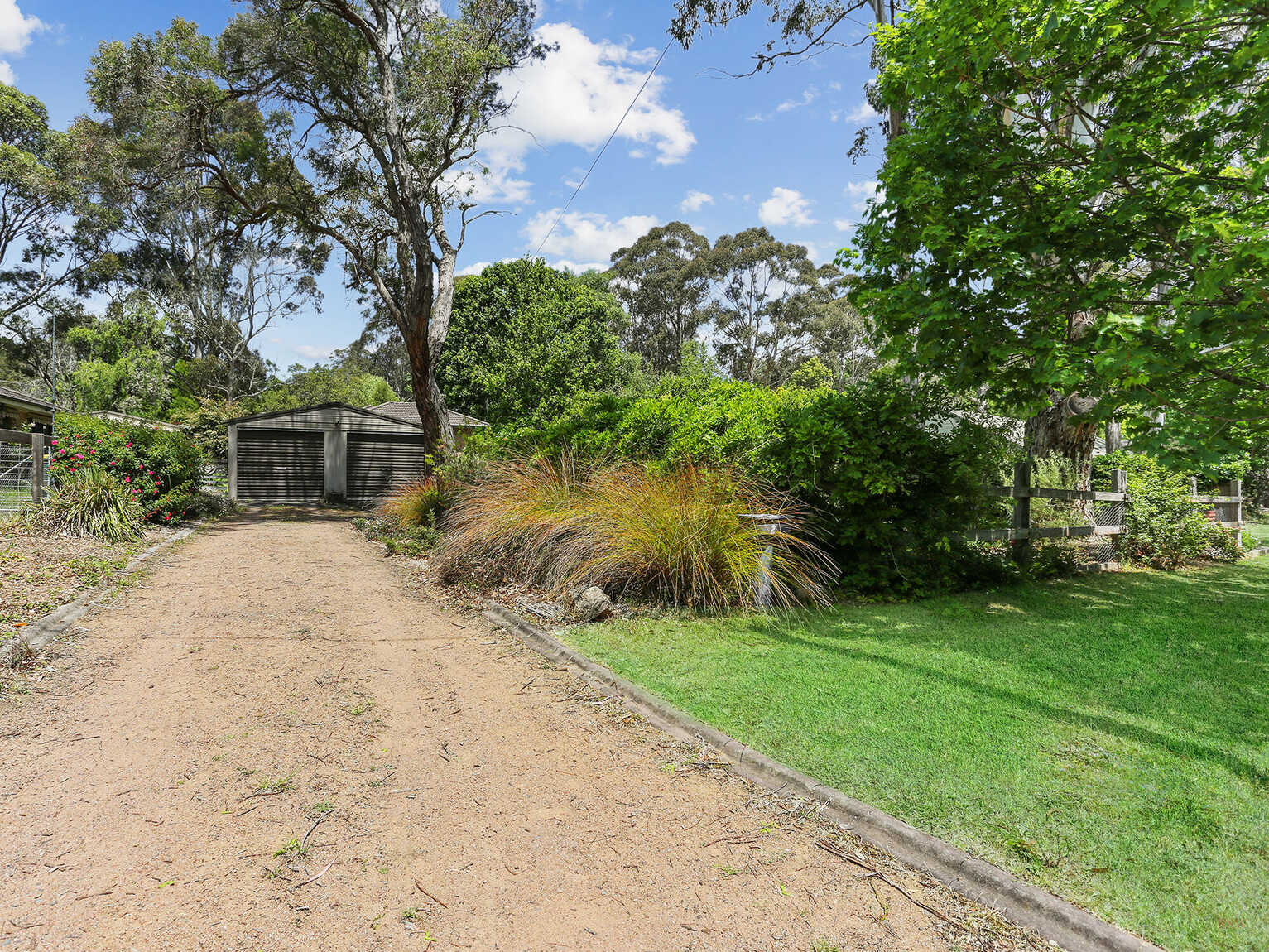 2 Bindar Crescent Bundanoon
