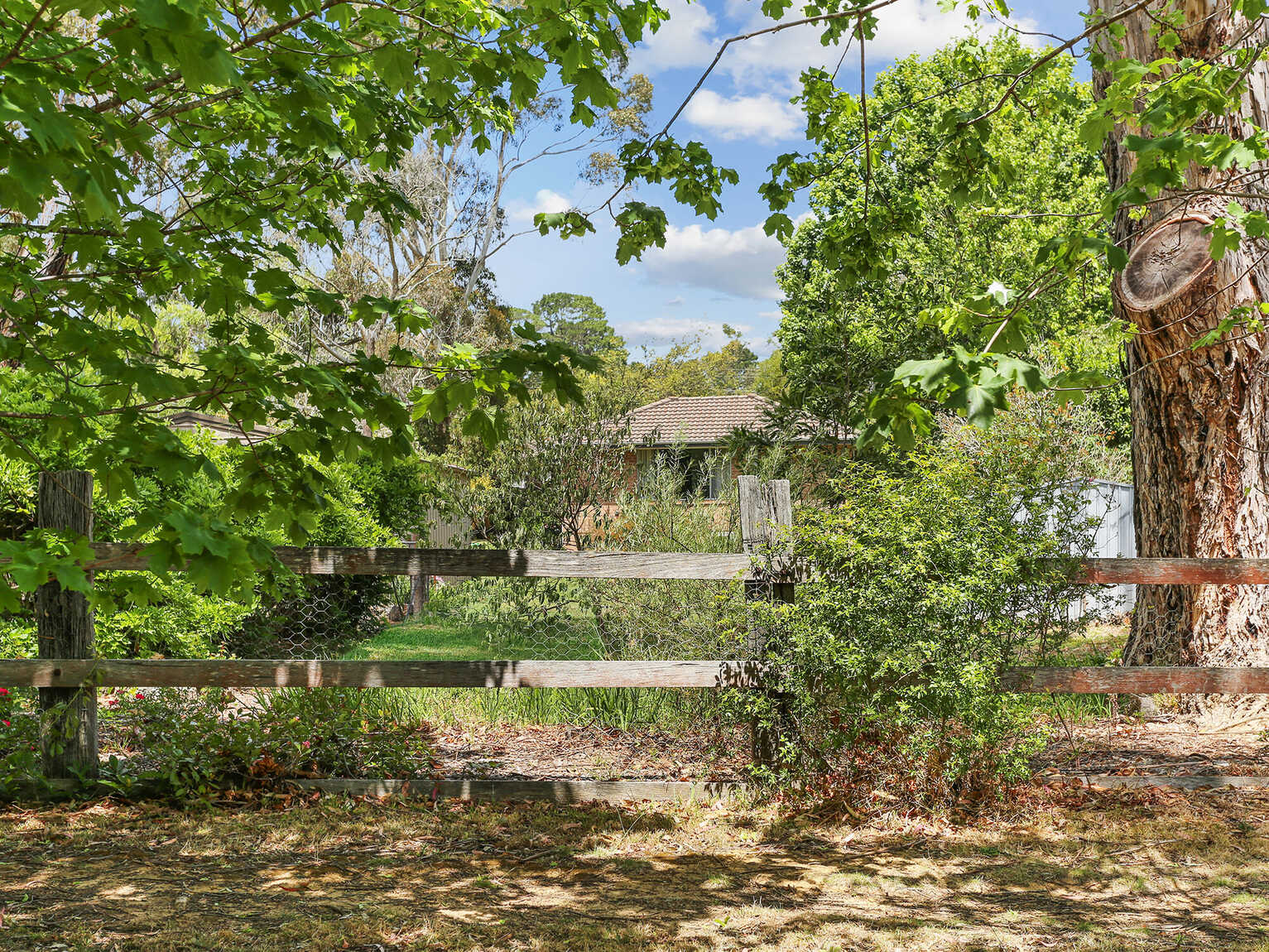 2 Bindar Crescent Bundanoon
