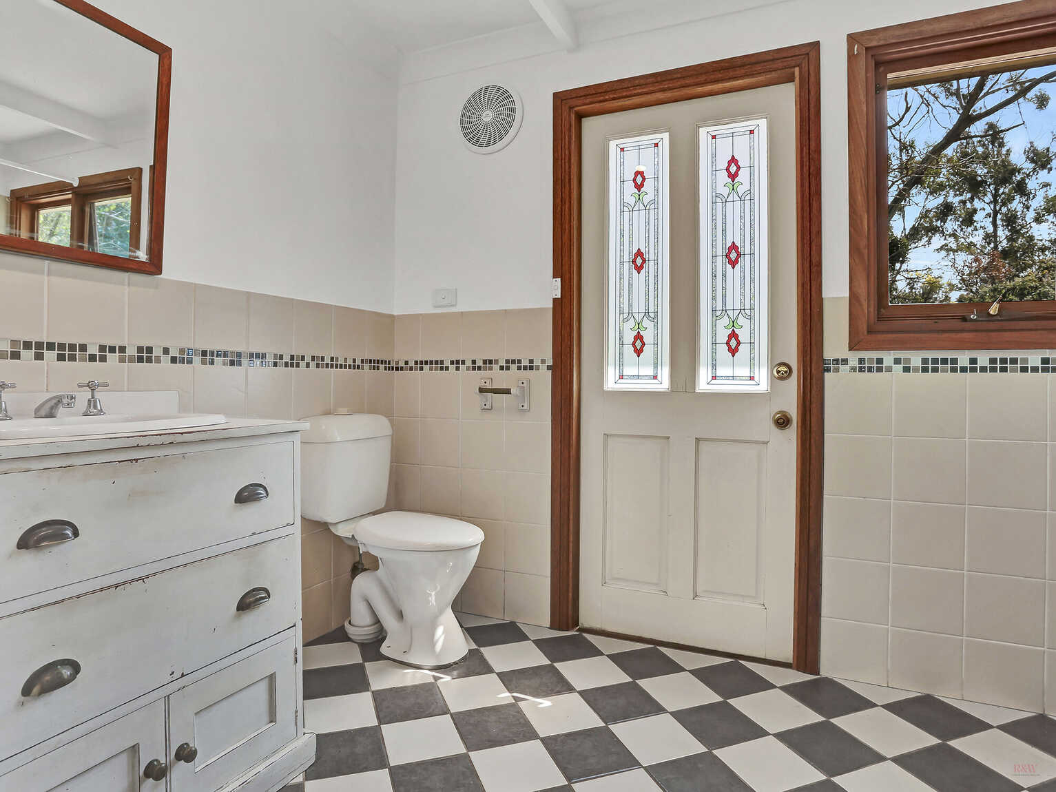 40 Spring Street Mittagong