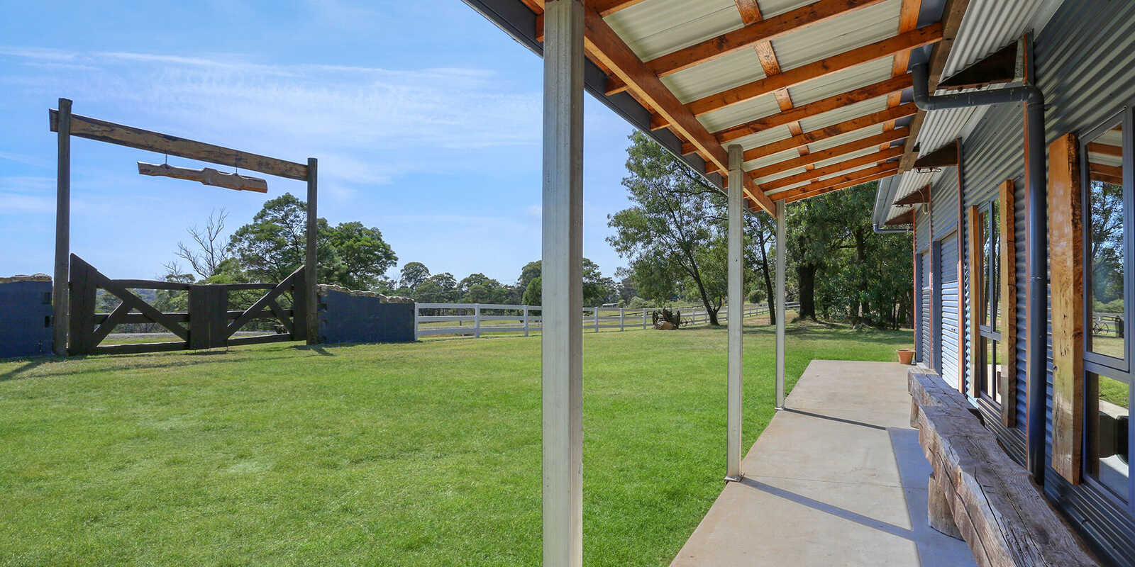 2295 Tugalong Road Canyonleigh