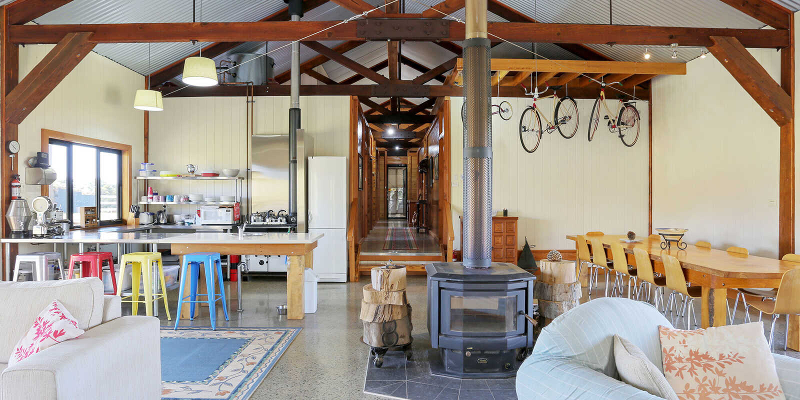 2295 Tugalong Road Canyonleigh