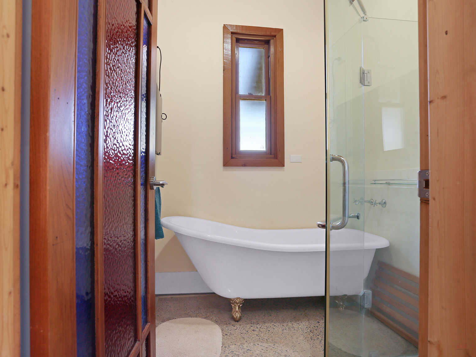 2295 Tugalong Road Canyonleigh