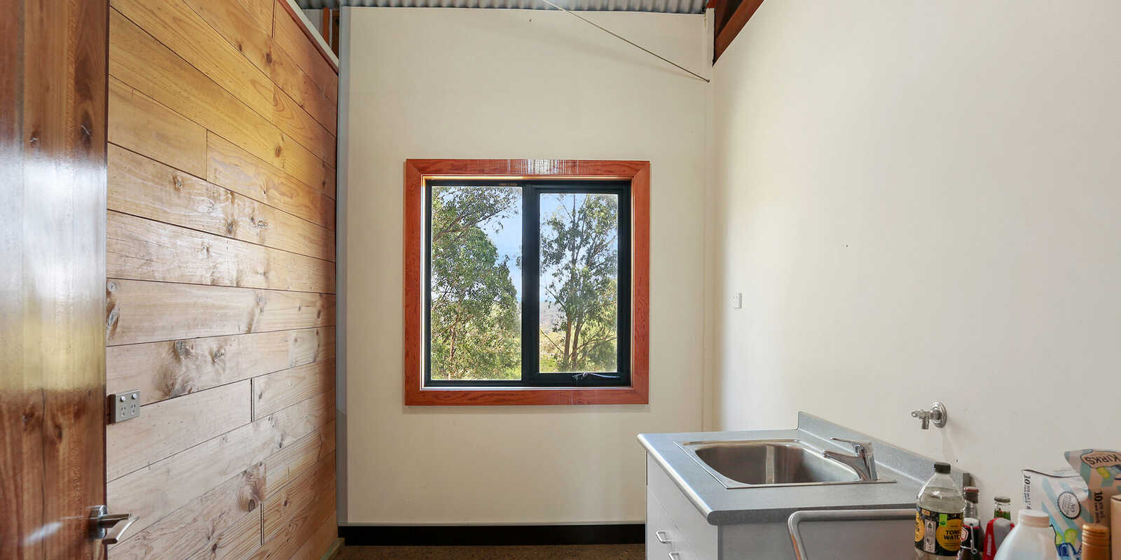 2295 Tugalong Road Canyonleigh