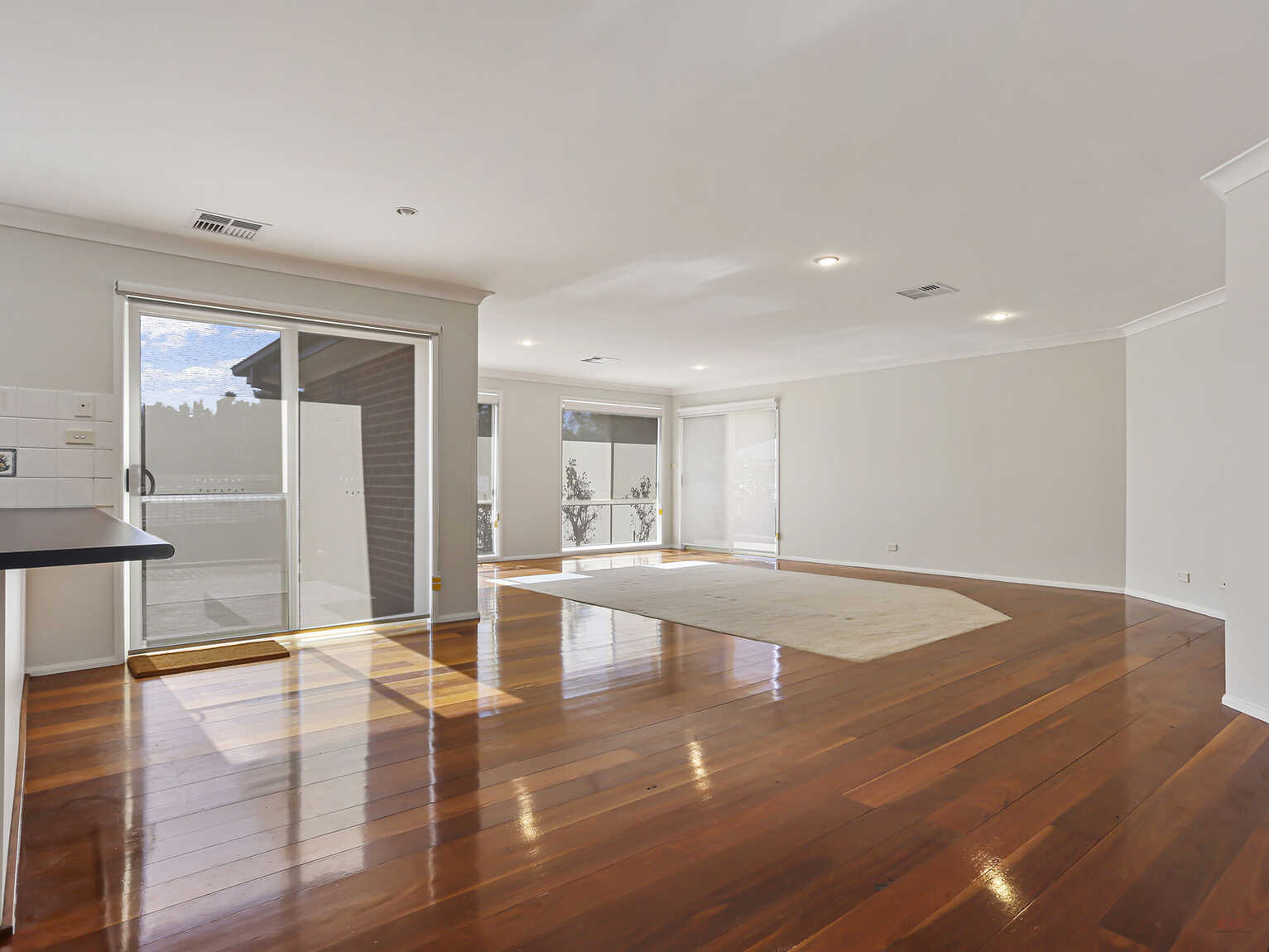 10 Thwaites Drive Moss Vale 10 Thwaites Drive Moss Vale