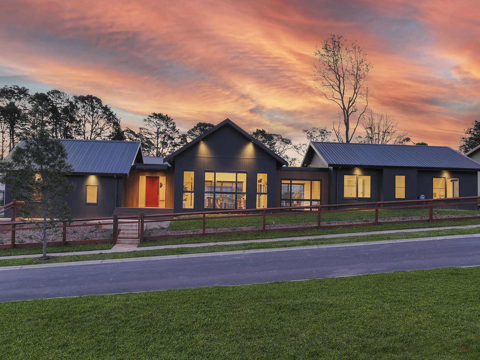 10 Lochinvar Drive Bundanoon