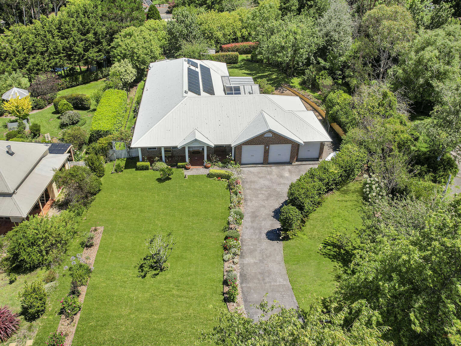 6 Harriet Walk Bundanoon