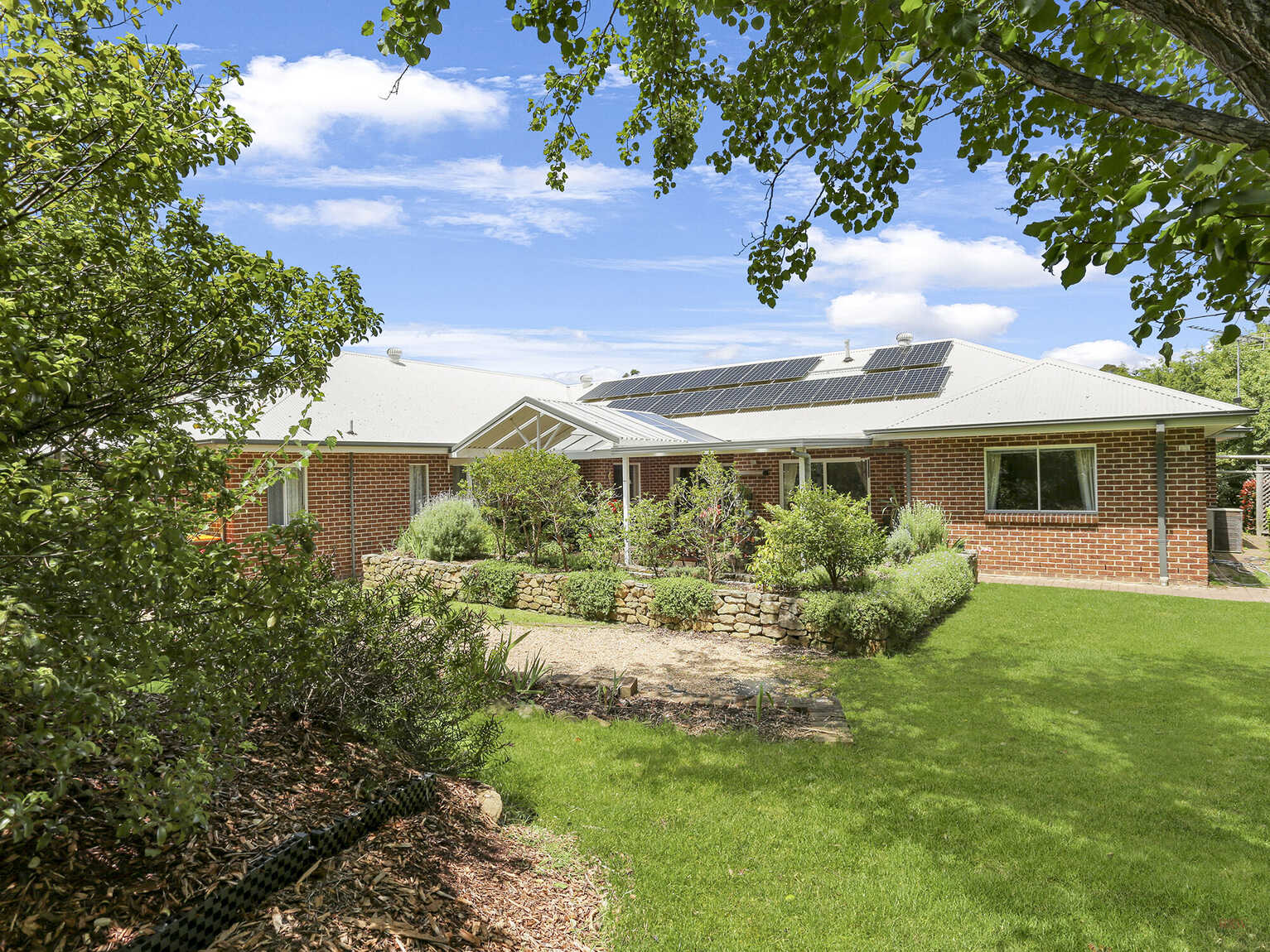 6 Harriet Walk Bundanoon