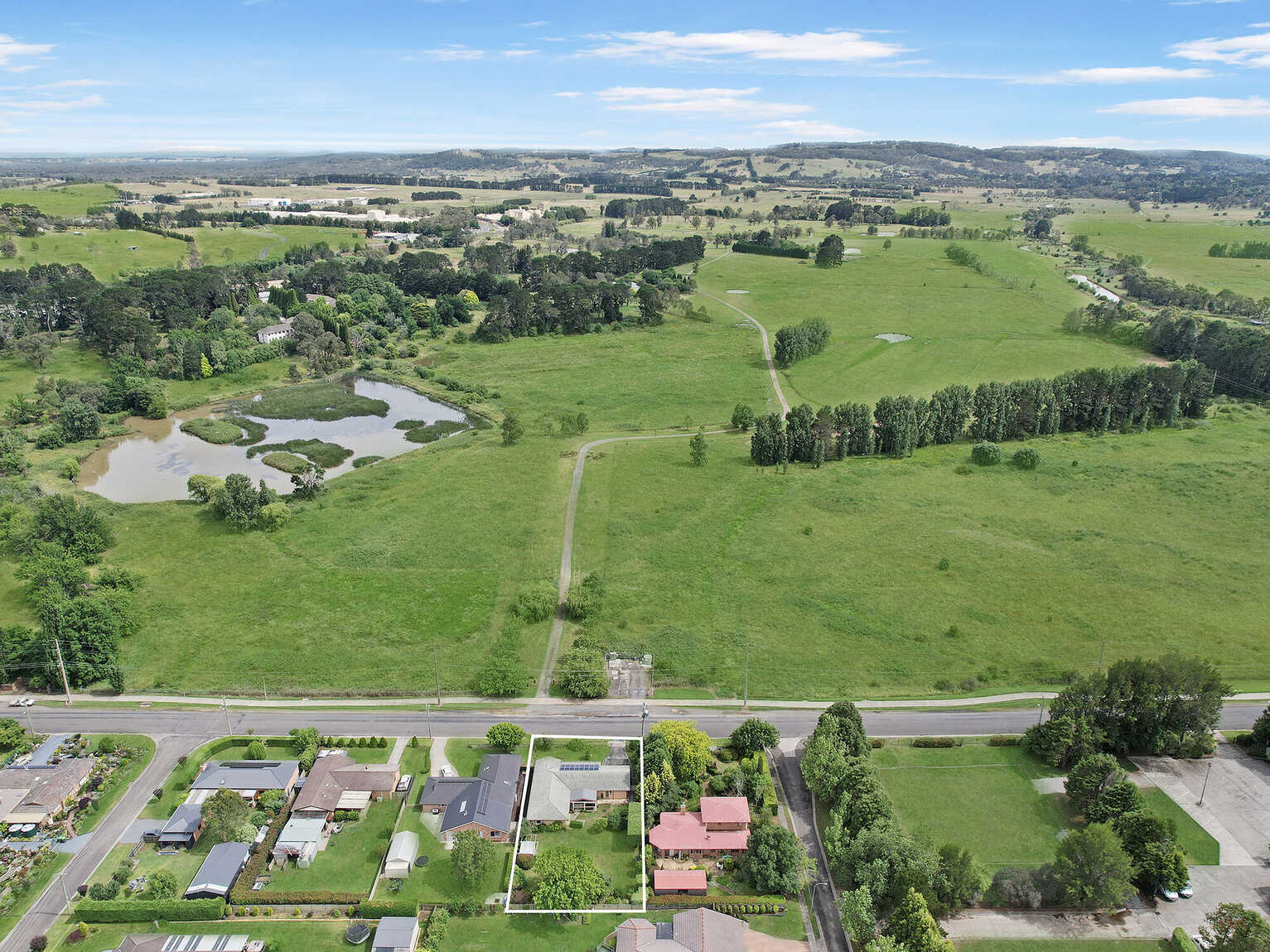 83 Suttor Road Moss Vale 83 Suttor Road Moss Vale