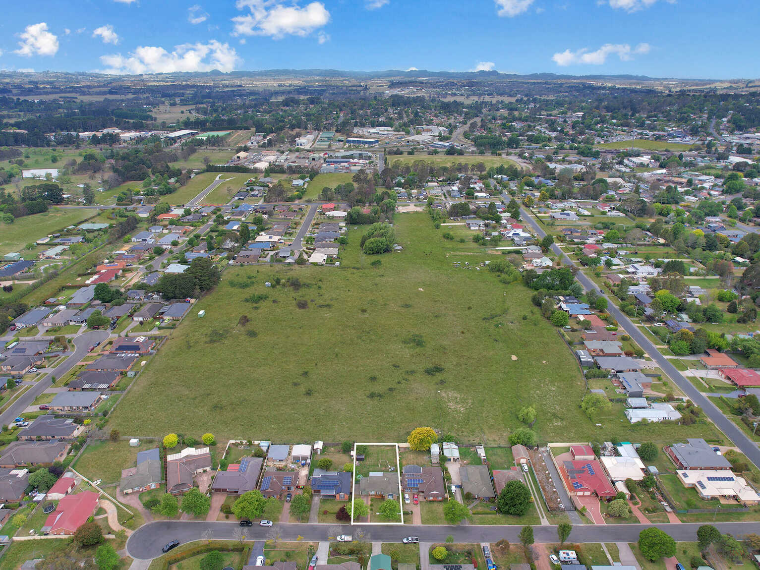 13 Reeyana Place Moss Vale