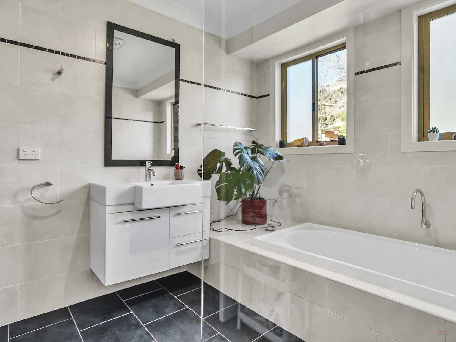 12 Watkins Drive Moss Vale