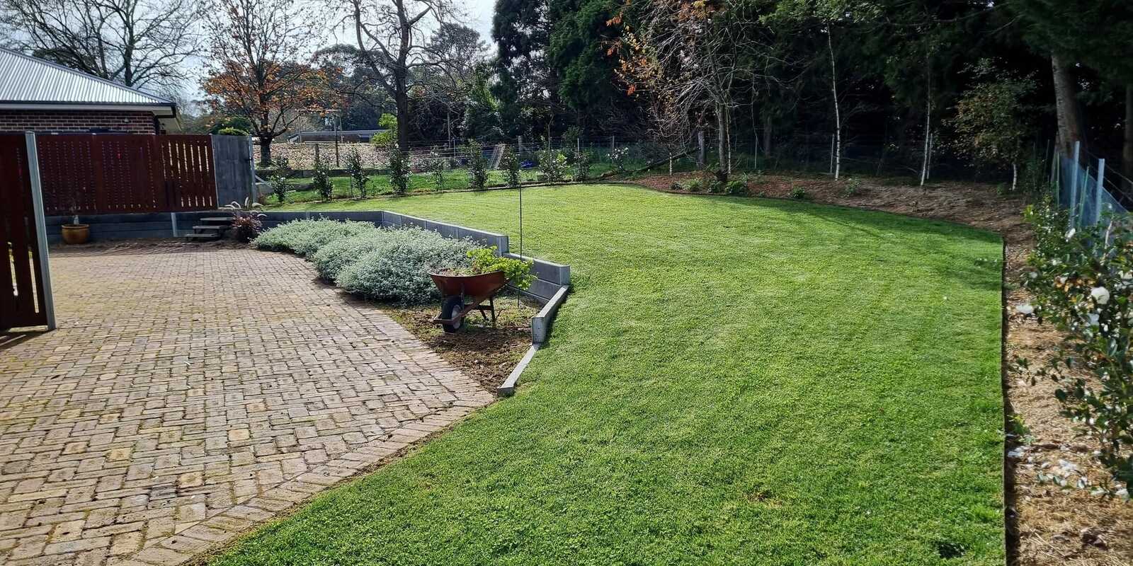 6 Lochinvar Drive Bundanoon
