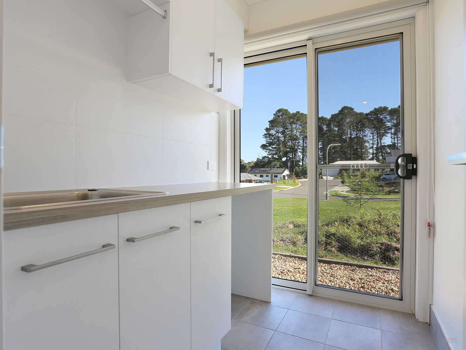 6 Lochinvar Drive Bundanoon
