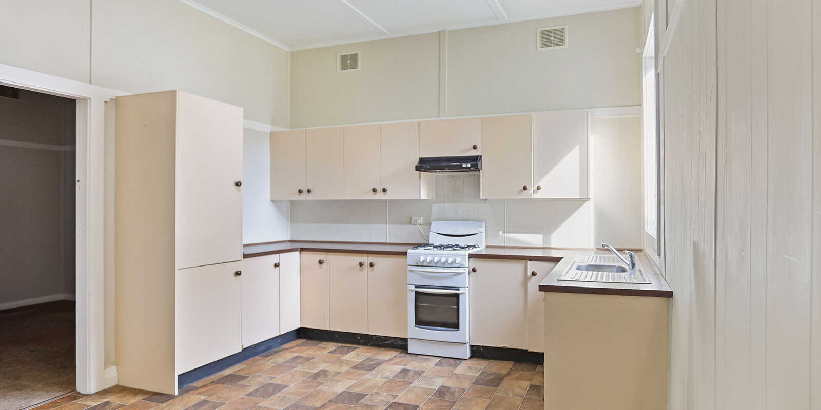 49 Kirkham Road Bowral