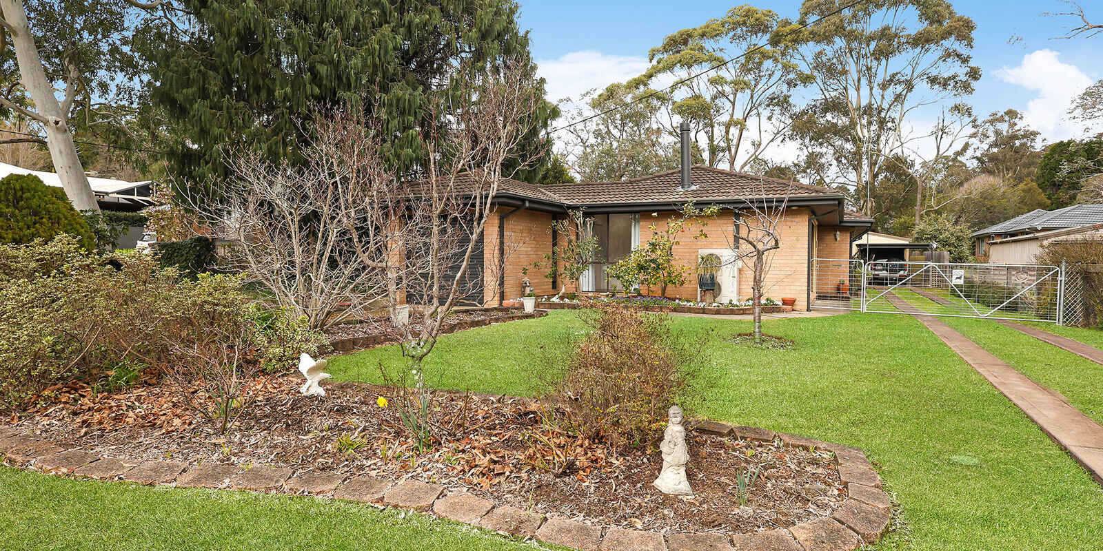 4 Bindar Crescent Bundanoon