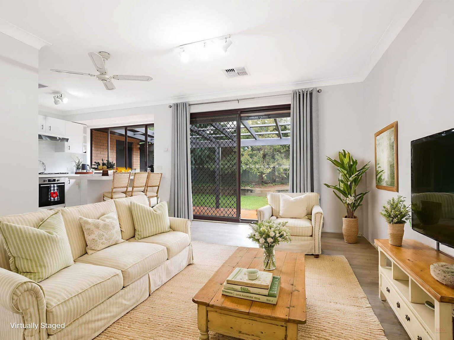 4 Bindar Crescent Bundanoon