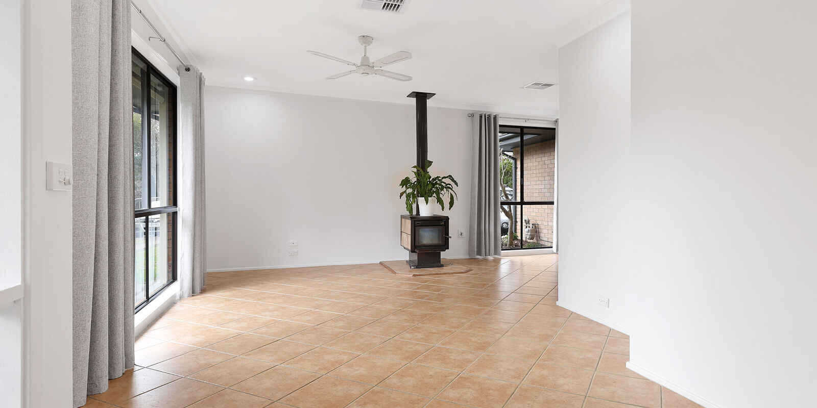 4 Bindar Crescent Bundanoon
