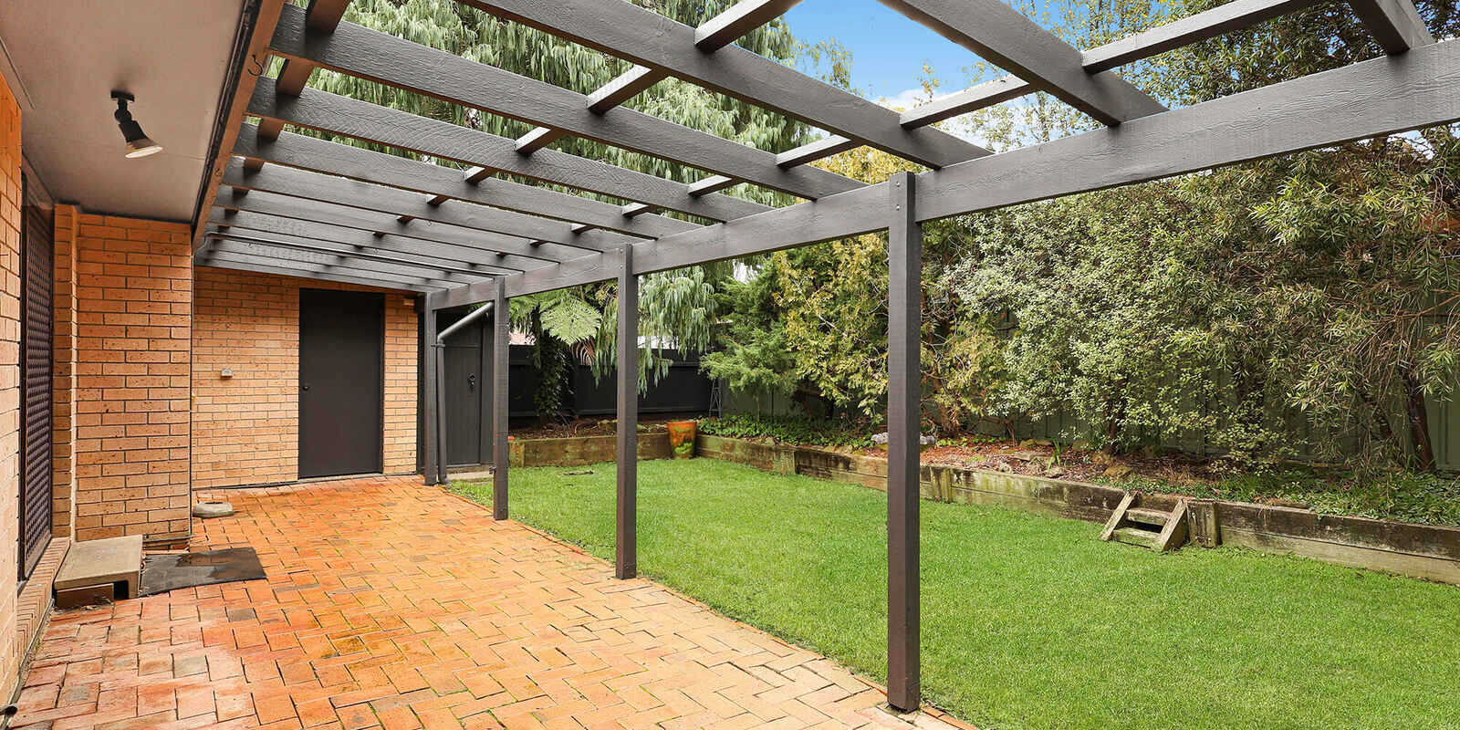4 Bindar Crescent Bundanoon