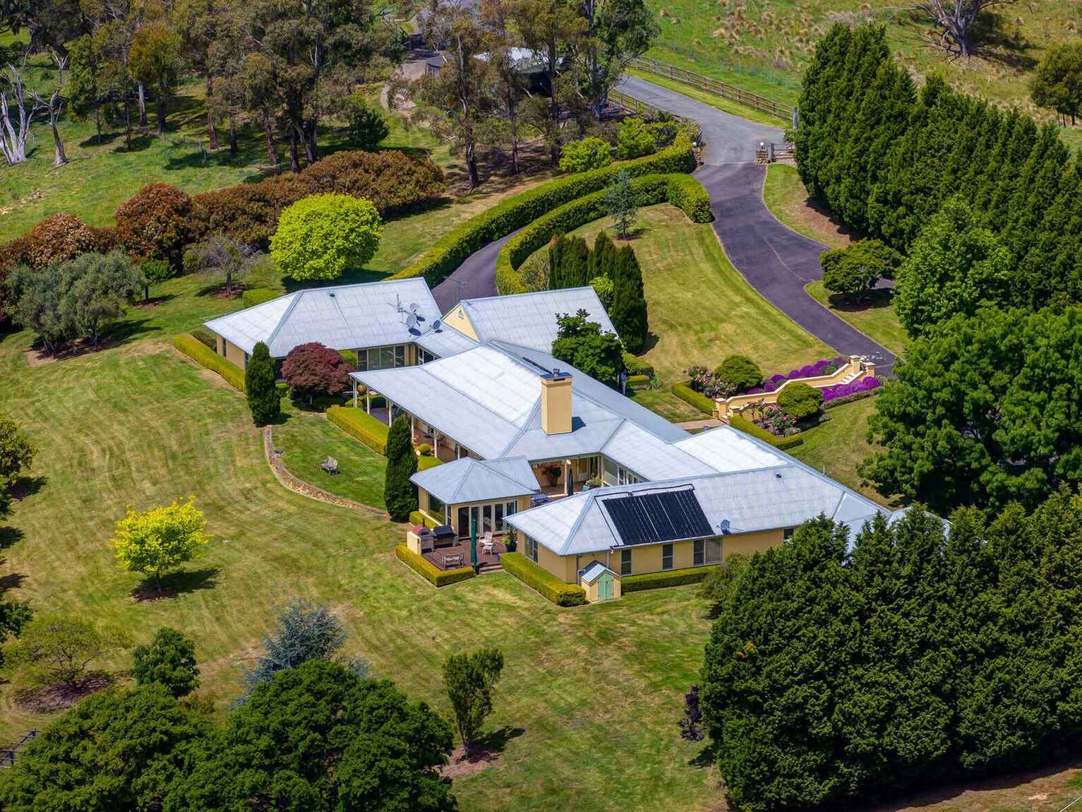 'Grasmere Farm' 294 Meryla Road Moss Vale 'Grasmere Farm' 294 Meryla Road Moss Vale
