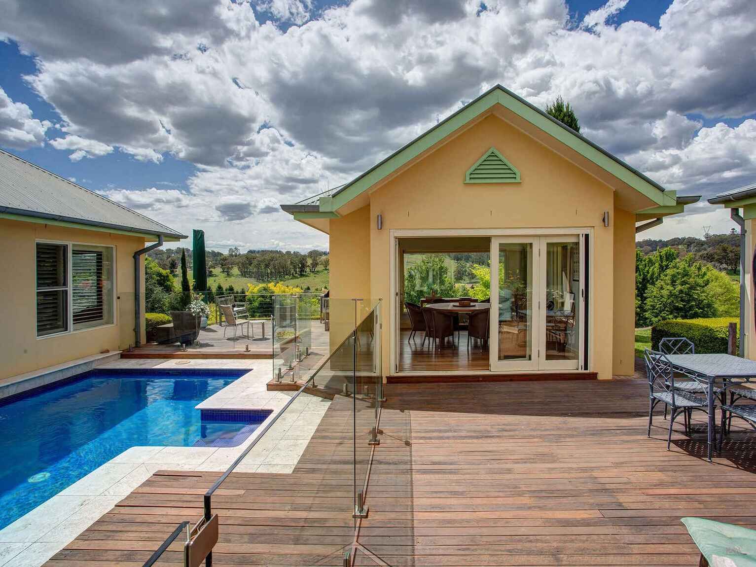 'Grasmere Farm' 294 Meryla Road Moss Vale 'Grasmere Farm' 294 Meryla Road Moss Vale