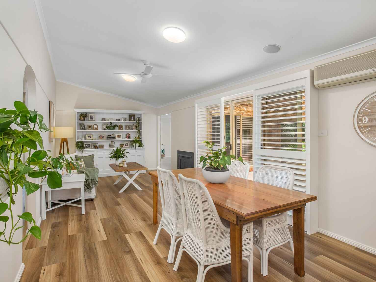 71 Middle Road Exeter 71 Middle Road Exeter