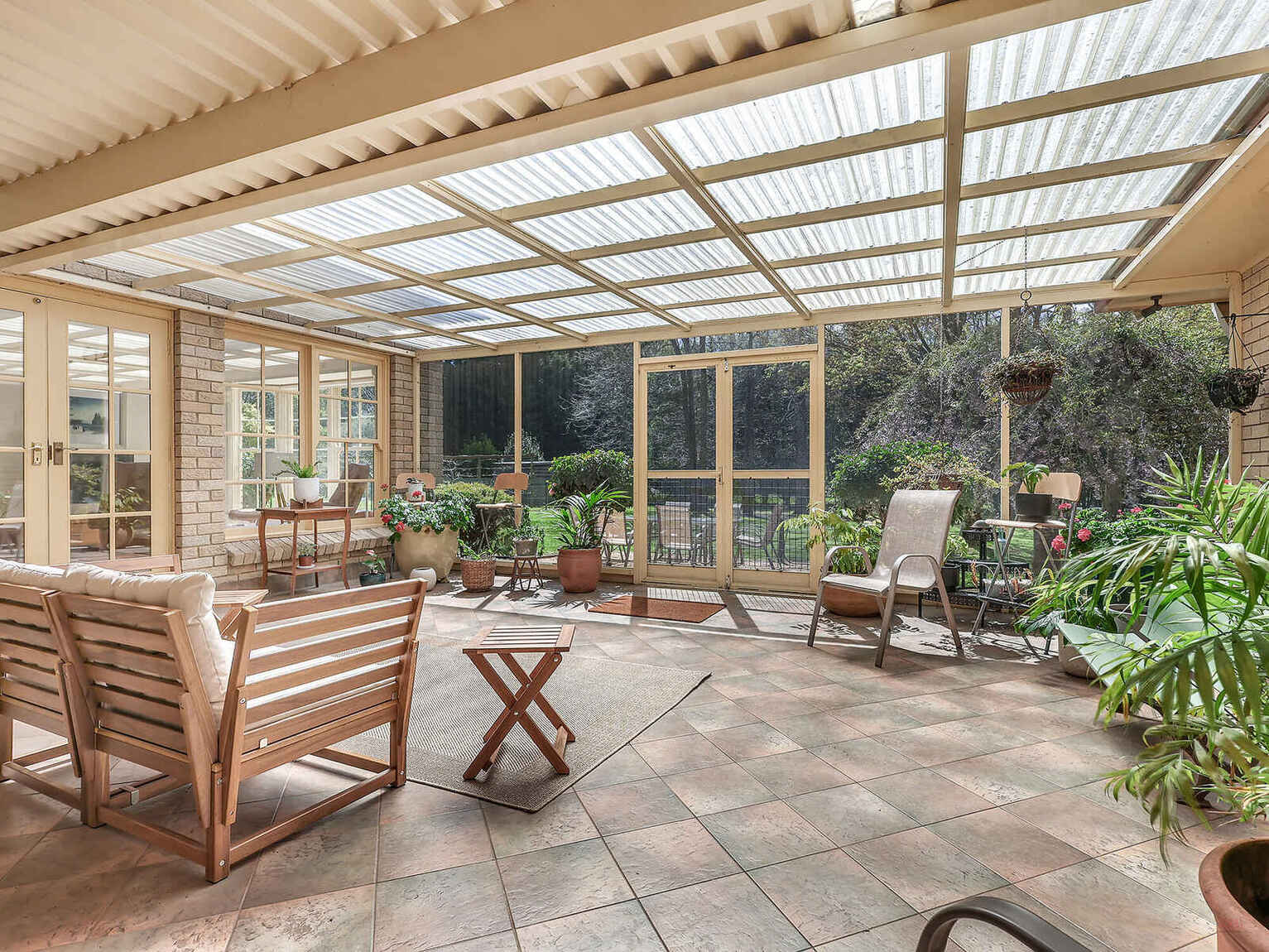 122 Cornwall Road Exeter