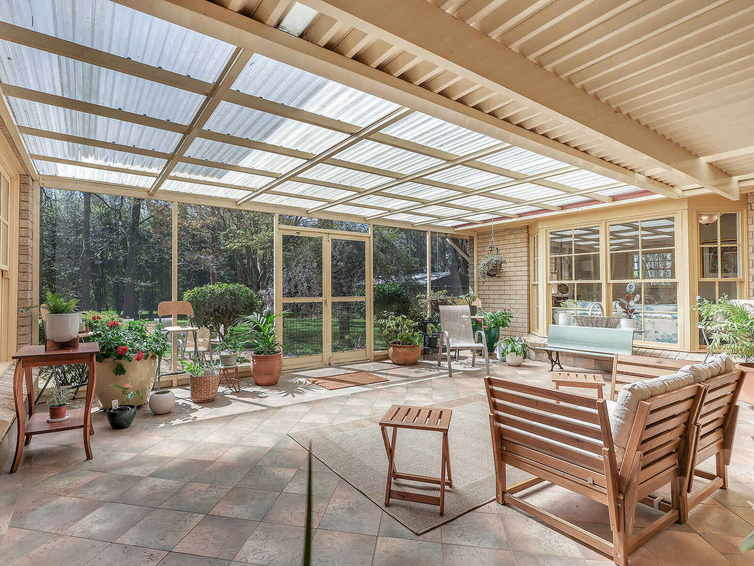 122 Cornwall Road Exeter