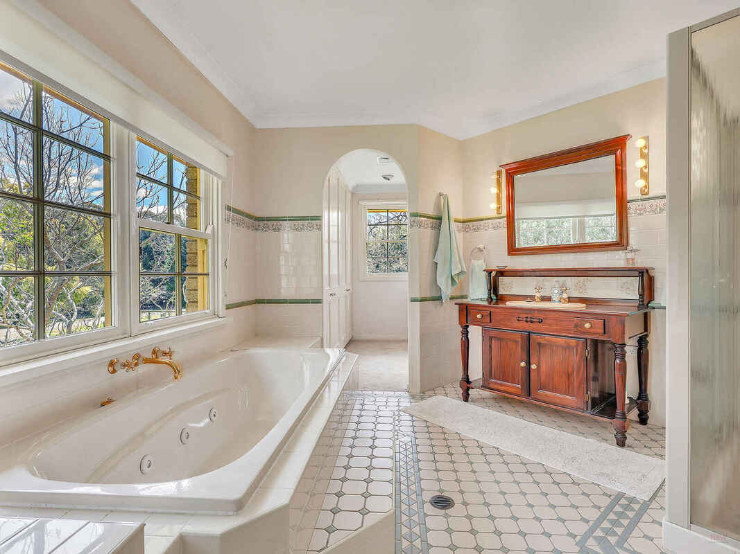 122 Cornwall Road Exeter