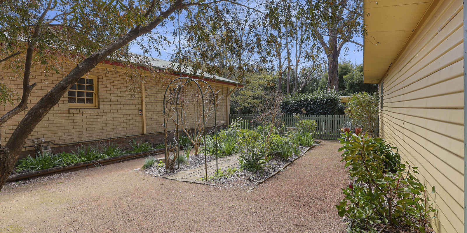 122 Cornwall Road Exeter