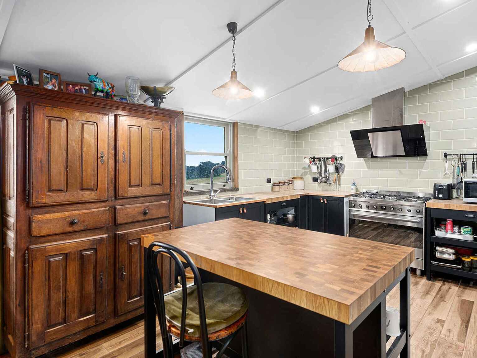 'The Grange' 581 Greenhills Road Berrima 'The Grange' 581 Greenhills Road Berrima