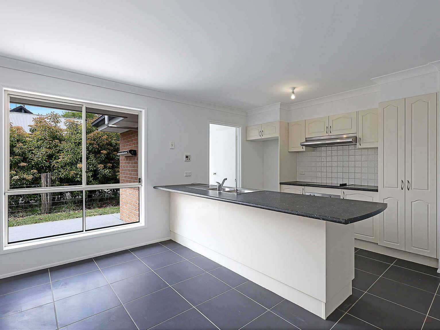 43 Parkes Road Moss Vale