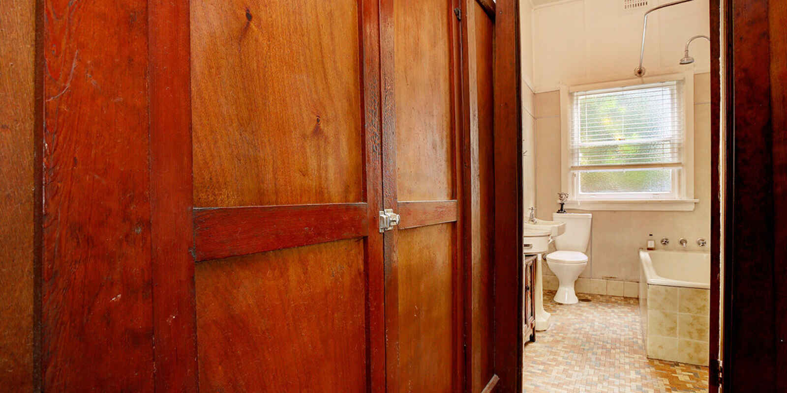 561-565 & 567 Argyle Street Moss Vale 561-565 & 567 Argyle Street Moss Vale