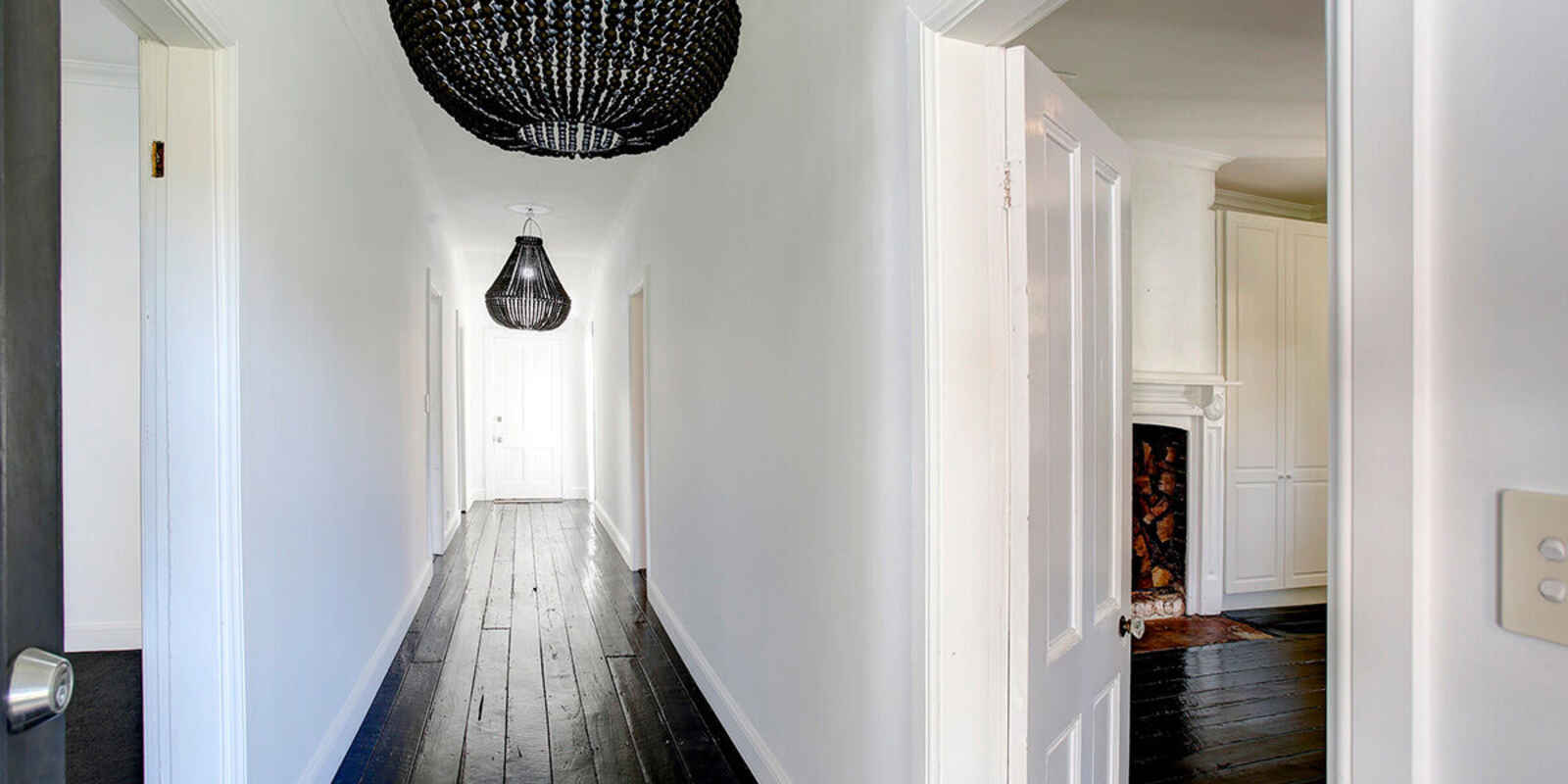 561-565 & 567 Argyle Street Moss Vale 561-565 & 567 Argyle Street Moss Vale