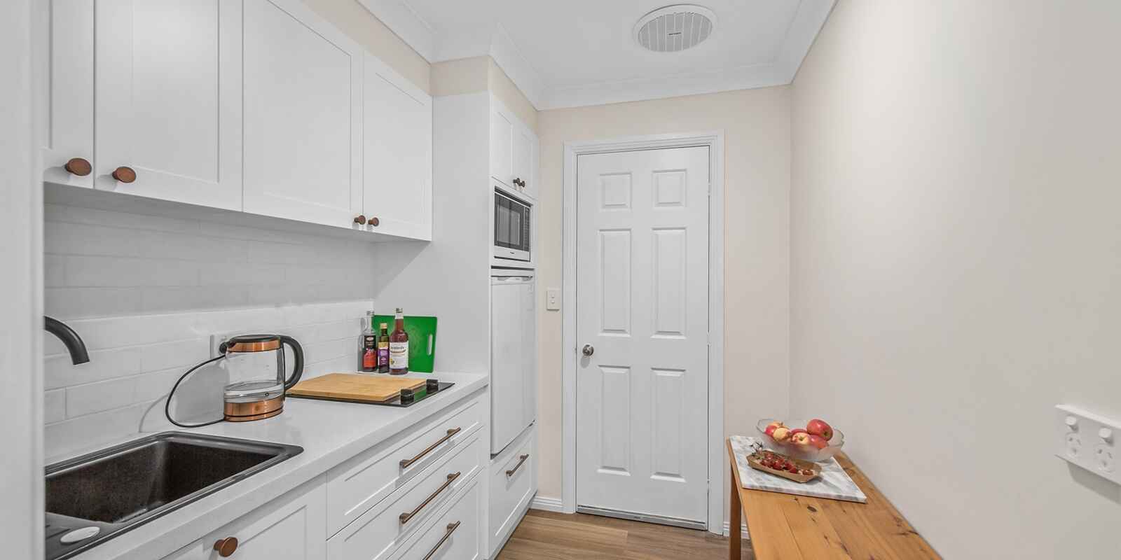 71 Middle Road Exeter 71 Middle Road Exeter