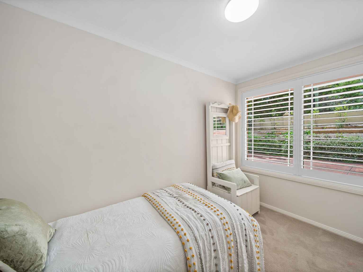 71 Middle Road Exeter 71 Middle Road Exeter