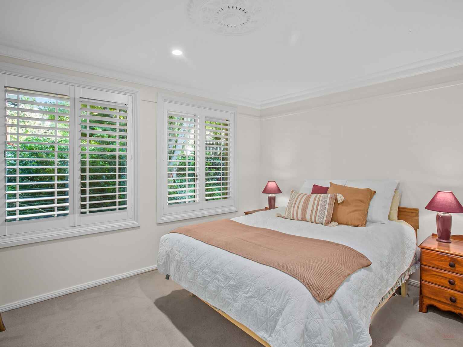 71 Middle Road Exeter 71 Middle Road Exeter