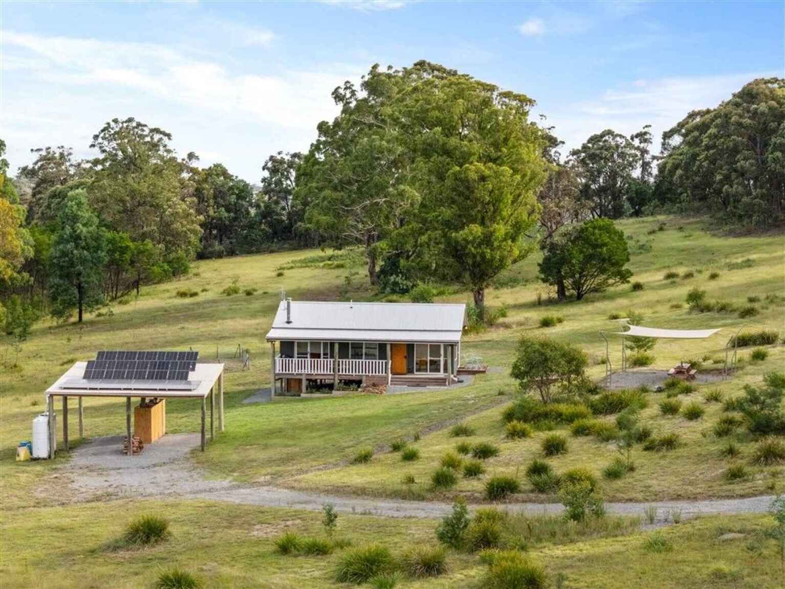 501 Tugalong Road Canyonleigh