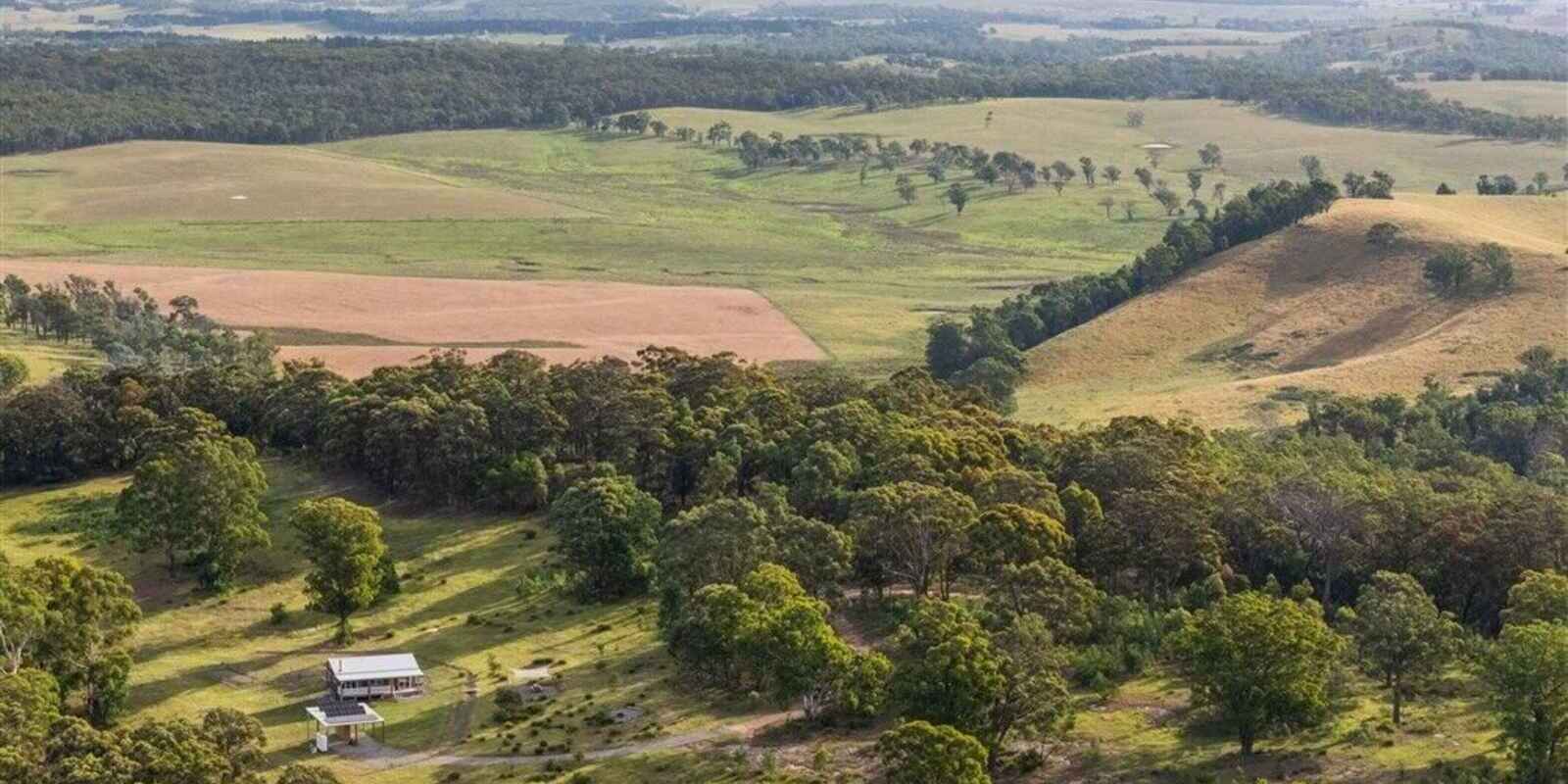 501 Tugalong Road Canyonleigh