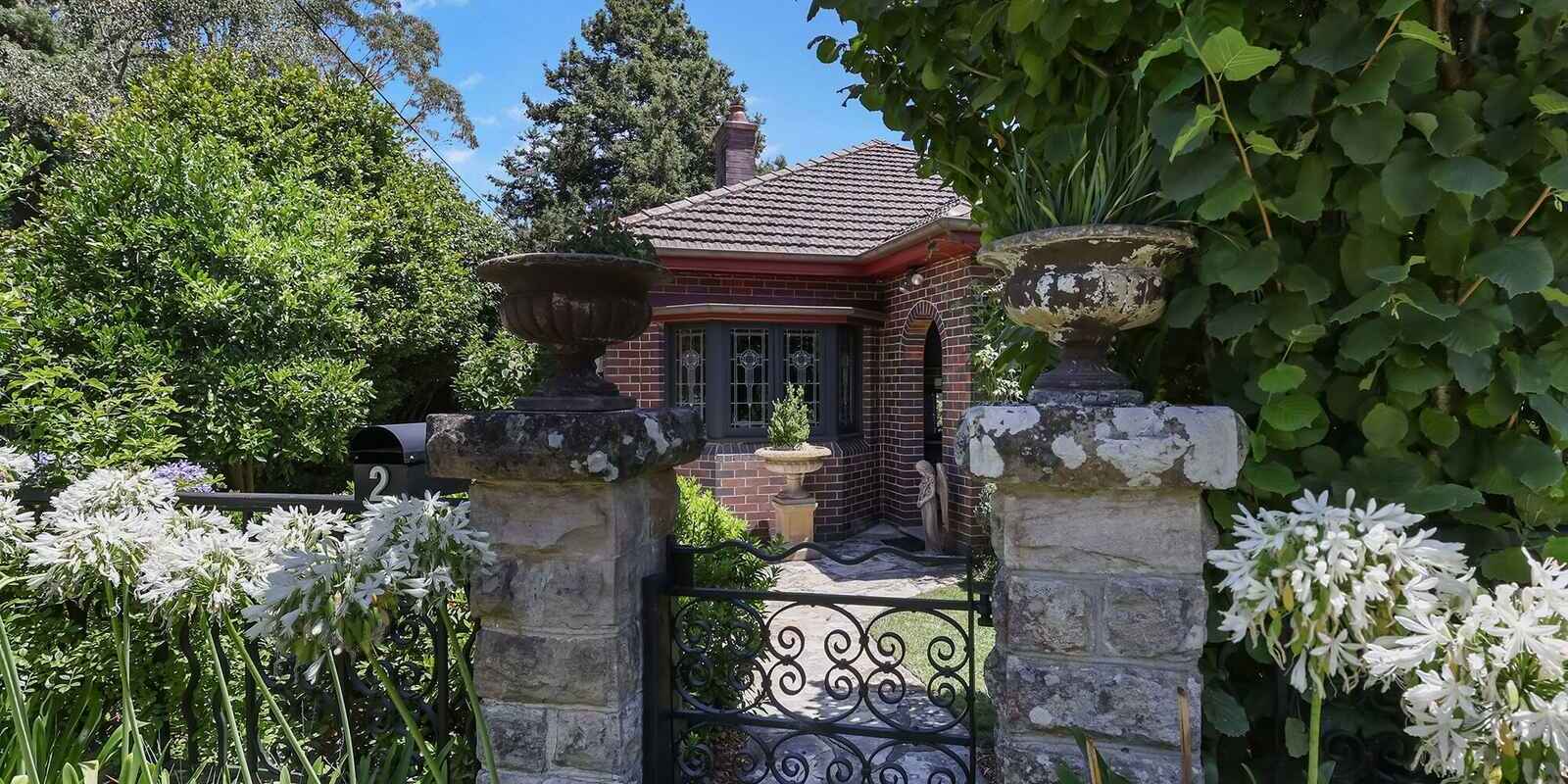 2 Nicholas Avenue Bundanoon 2 Nicholas Avenue Bundanoon