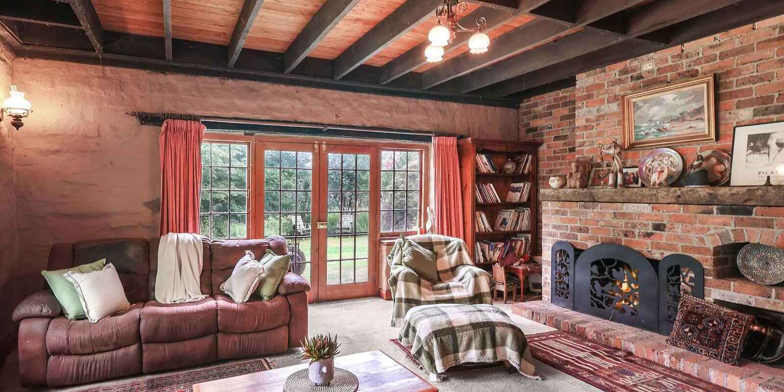 10 Blue Gum Road Bundanoon