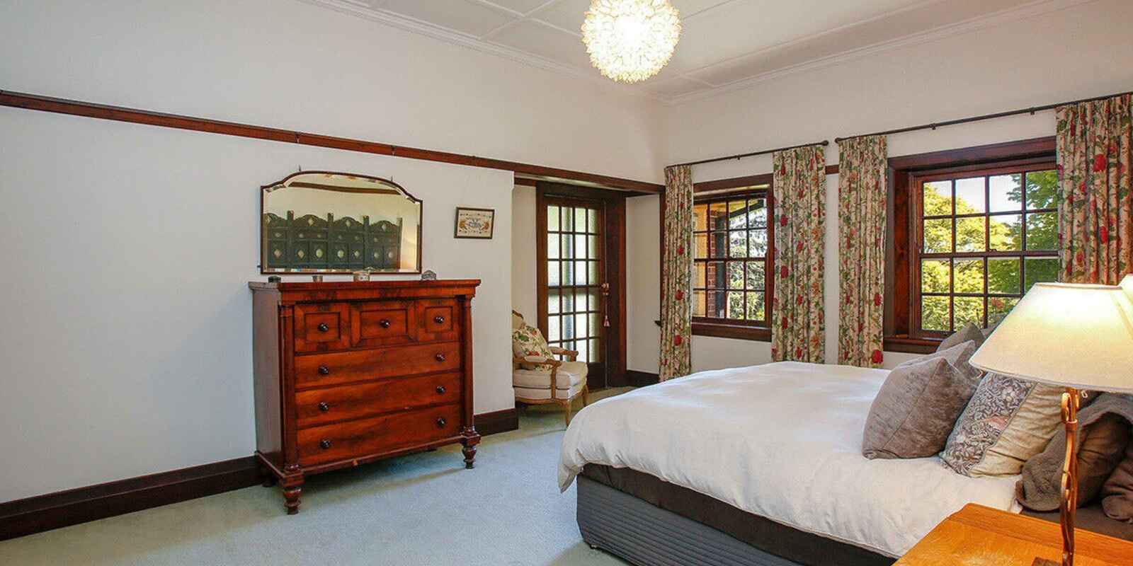 31-33 Robertson Road Moss Vale