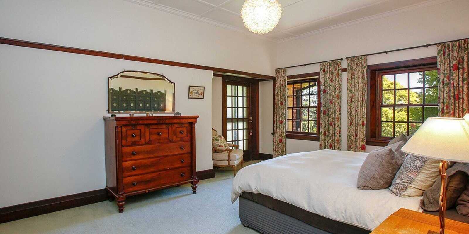 31-33 Robertson Road Moss Vale