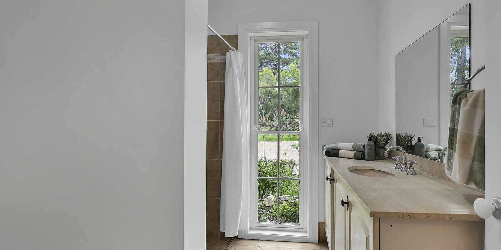 42 Suttor Road Moss Vale 42 Suttor Road Moss Vale