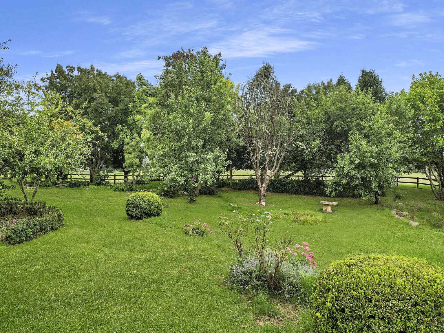 42 Suttor Road Moss Vale 42 Suttor Road Moss Vale