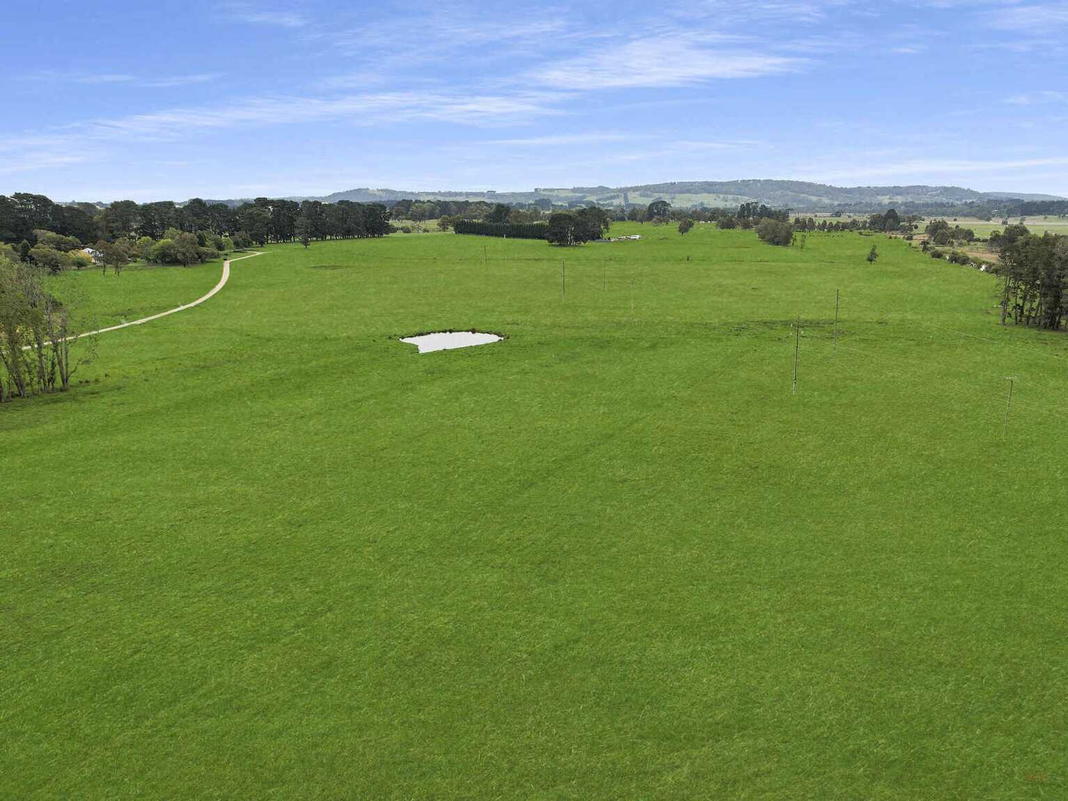 42 Suttor Road Moss Vale 42 Suttor Road Moss Vale