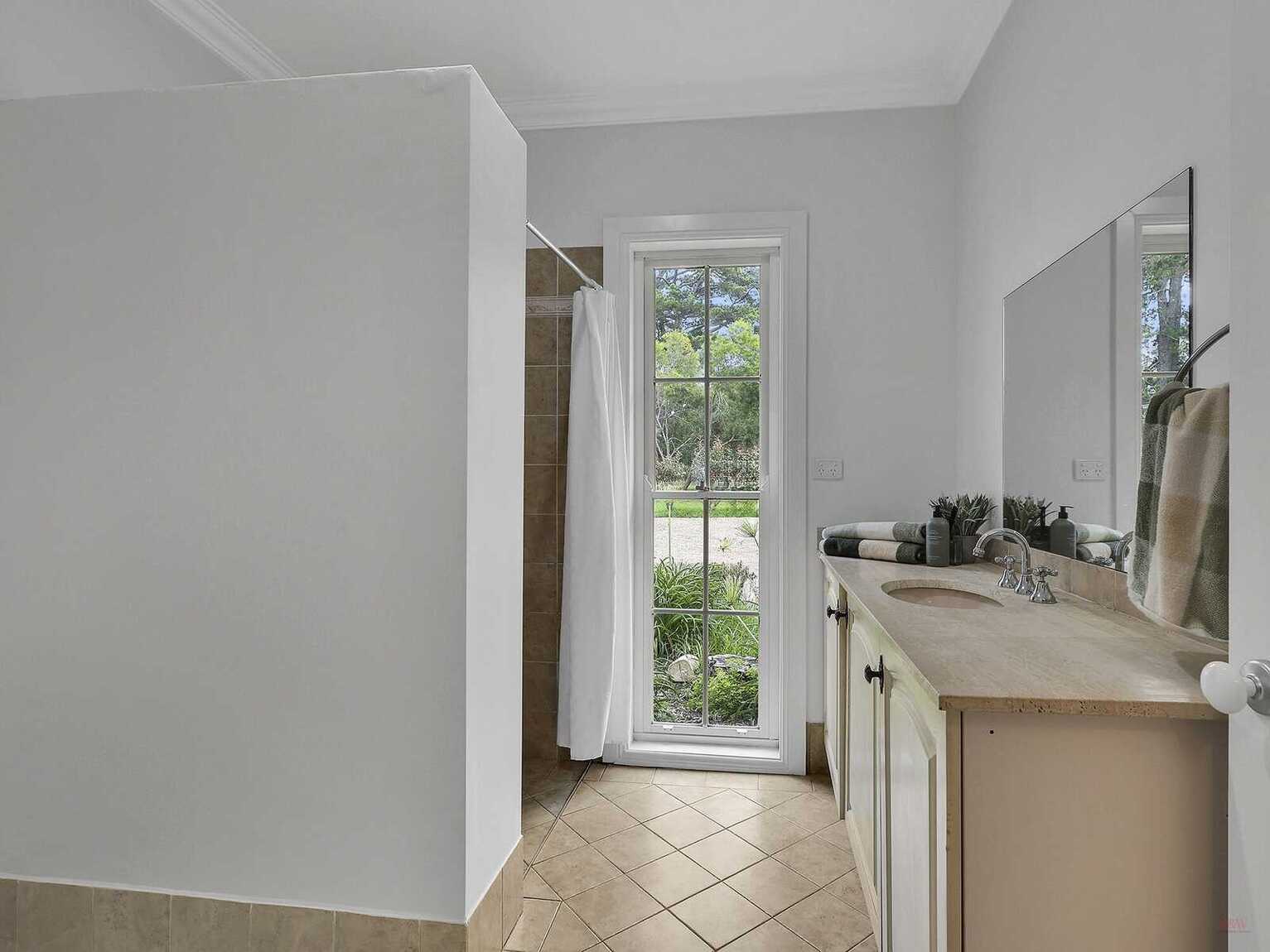 42 Suttor Road Moss Vale