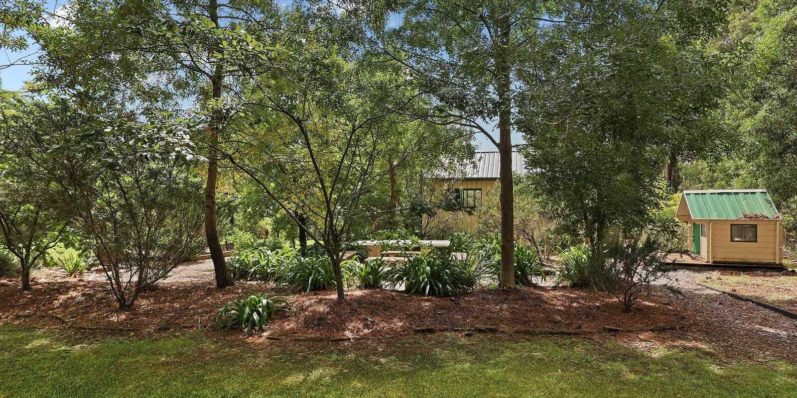 9 Farnborough Drive Moss Vale